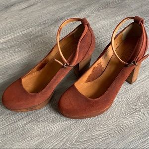 Madewell 1937 footwear suede heel